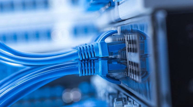 نحوه استفاده از سوئیچ‌های PoE برای دوربین های تحت شبکه